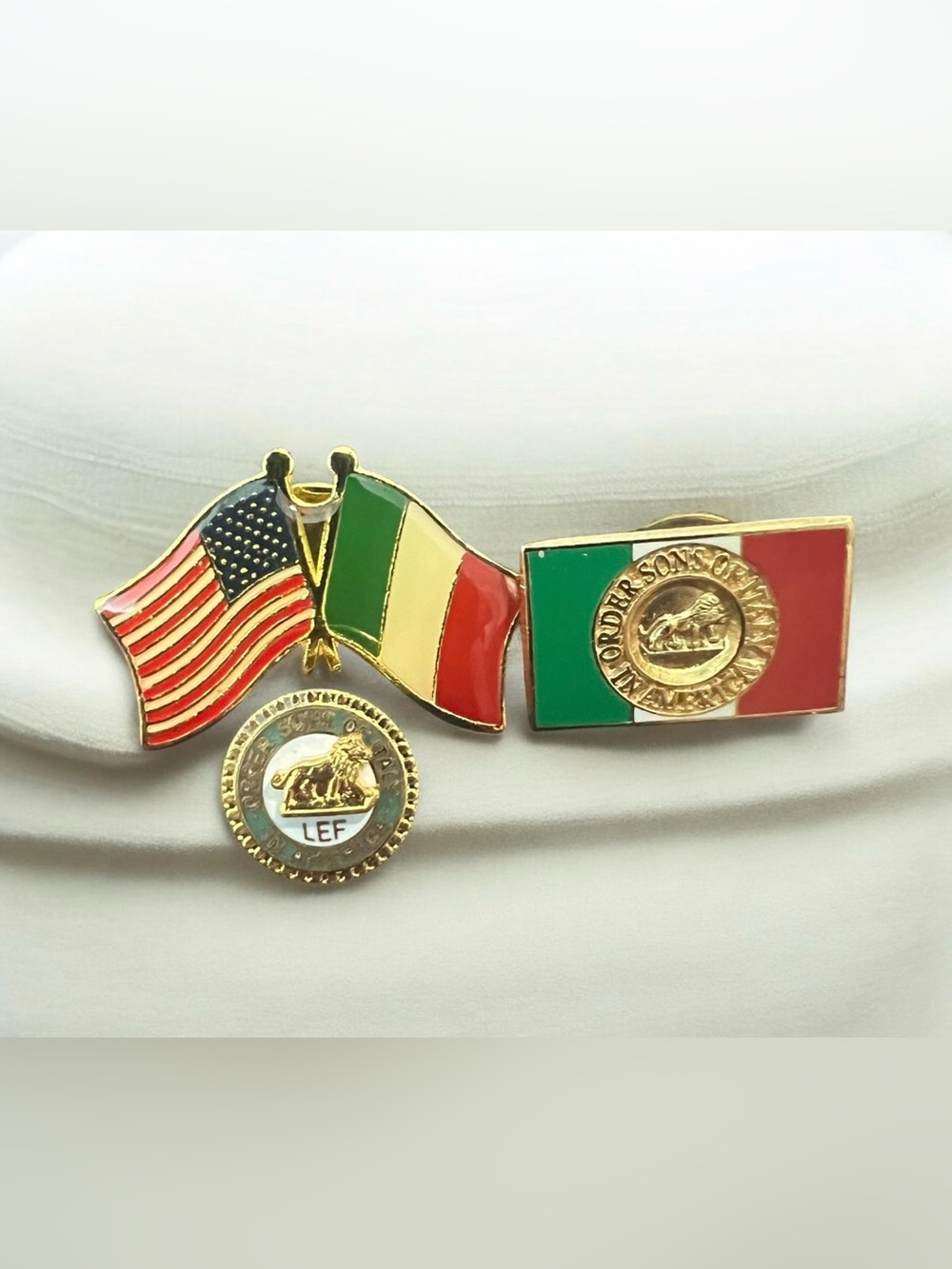 Source Unknown Tricolor and American Flag Cuff Links Set - Green Red Gold